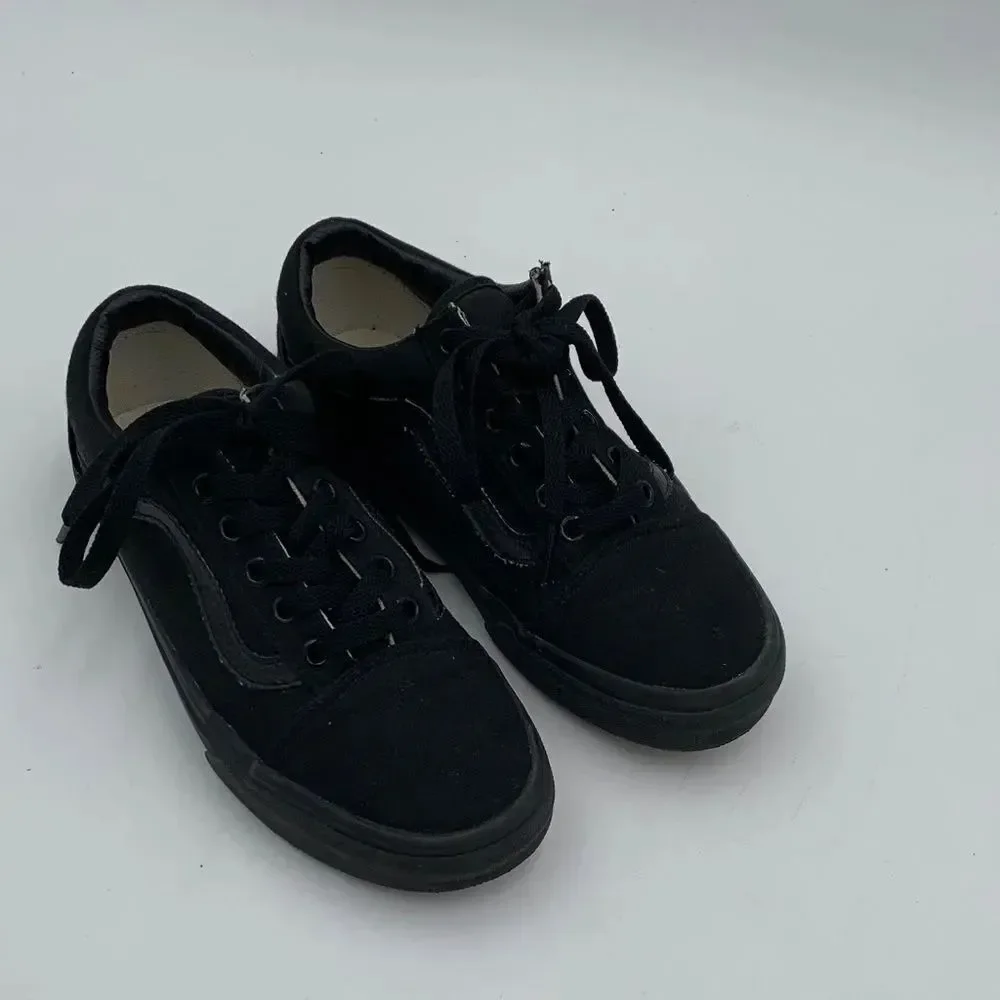 Vans Classic All-Black Low-Top Sneakers | Men’s Size 5 | Skate & Casual Shoes